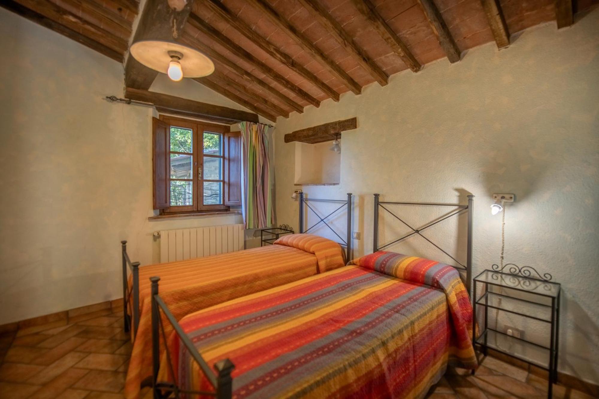 Agriturismo Antico Borgo Montacuto Pari Exterior foto