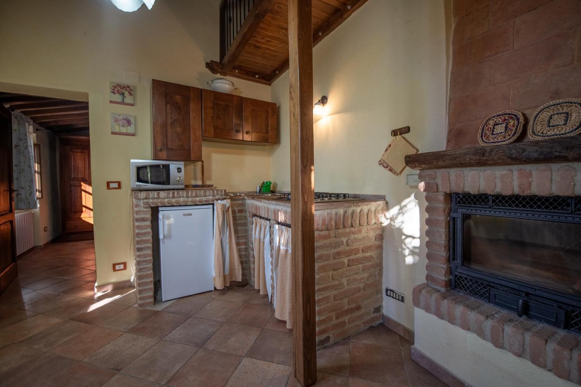 Agriturismo Antico Borgo Montacuto Pari Quarto foto